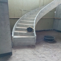 Sraigtiniai betoniniai laiptai