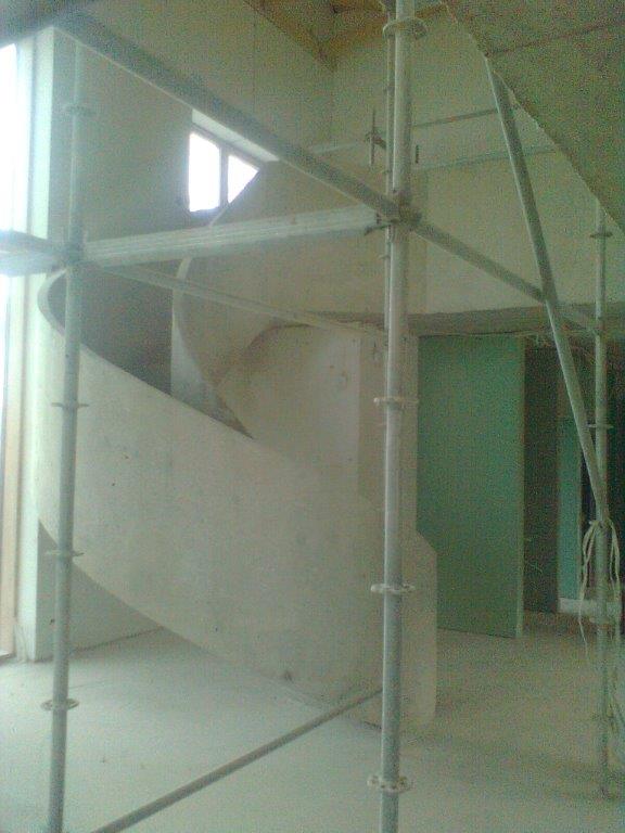 Sraigtiniai betoniniai laiptai