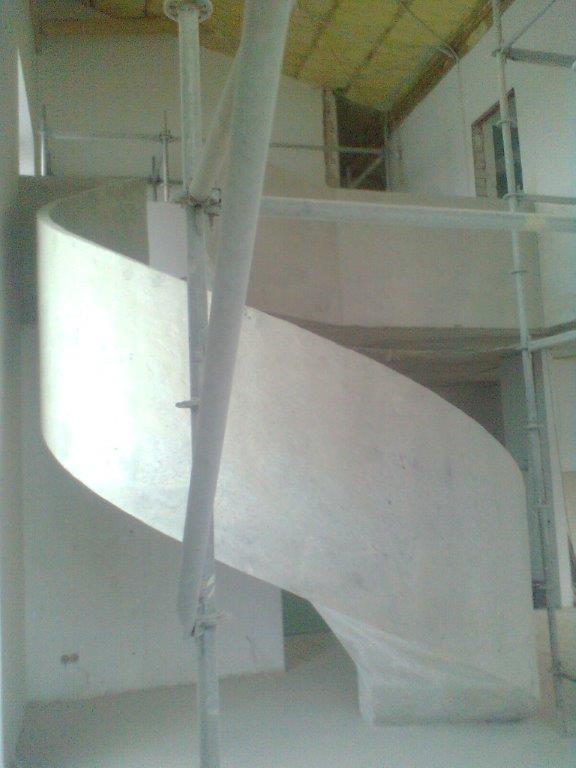 Sraigtiniai betoniniai laiptai